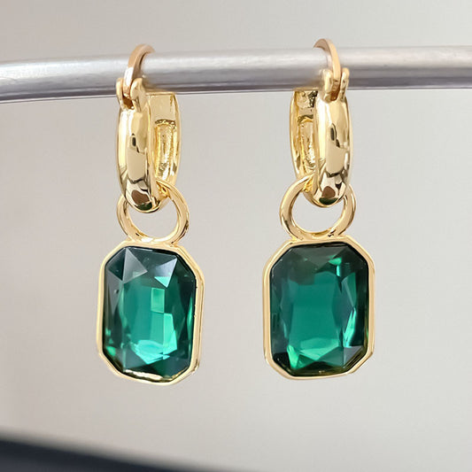 Dewdrop Emerald Earrings